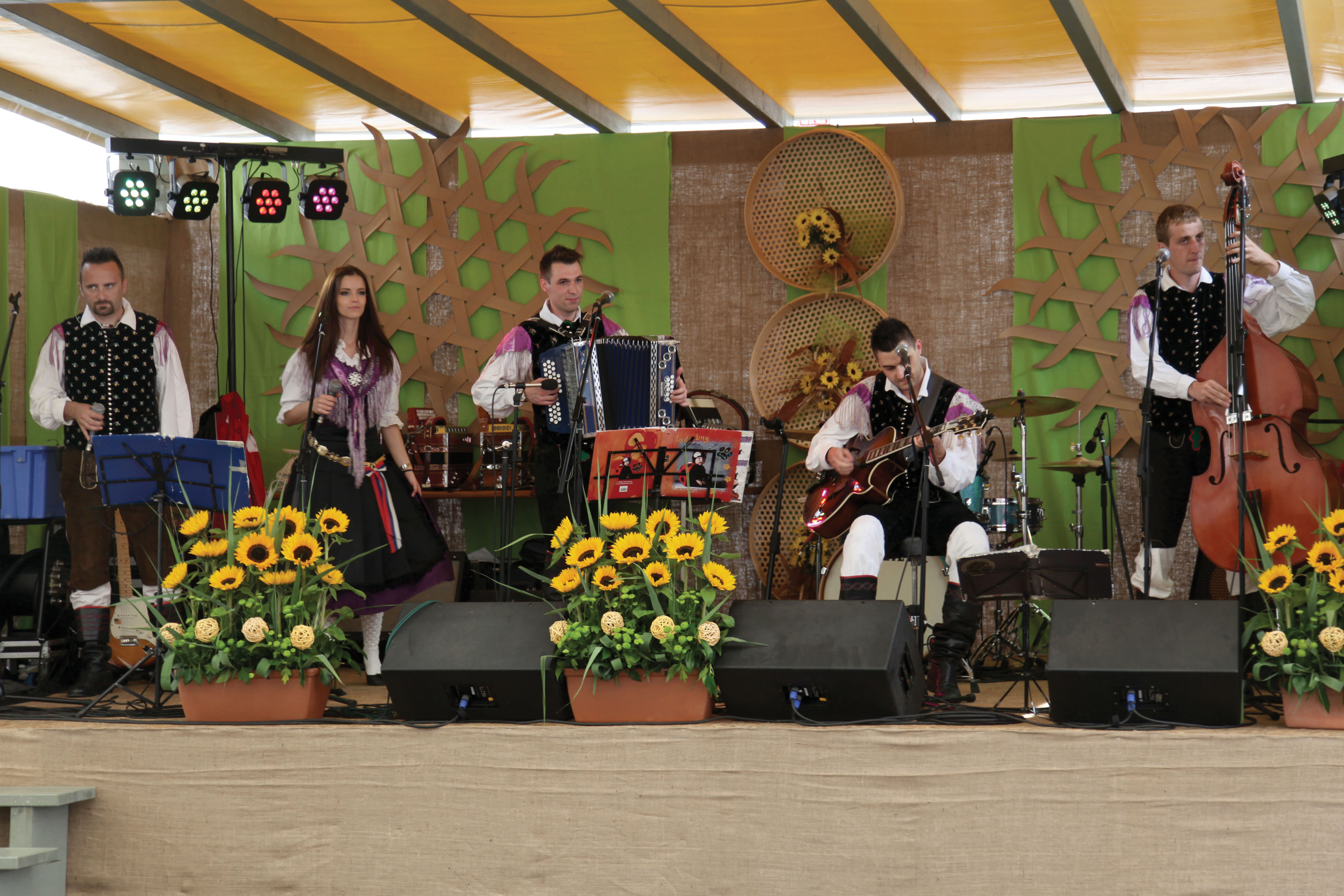 ansambel roka zlindre